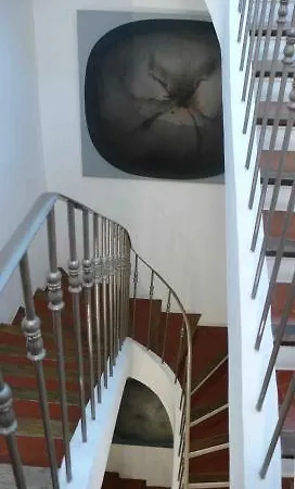 Nocleg ze śniadaniem Le Limas 3*
