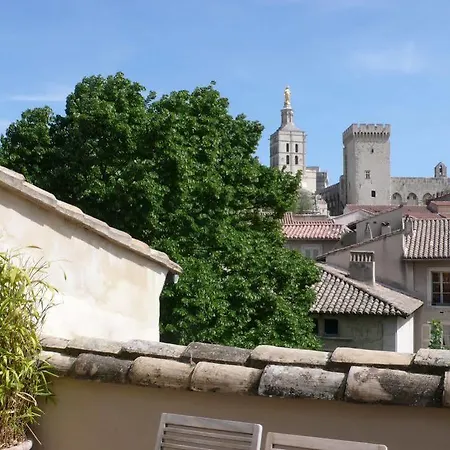 Nocleg ze śniadaniem Le Limas 3*